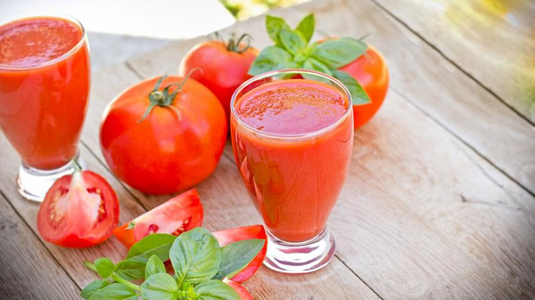 Tomato smoothie - tomato juice